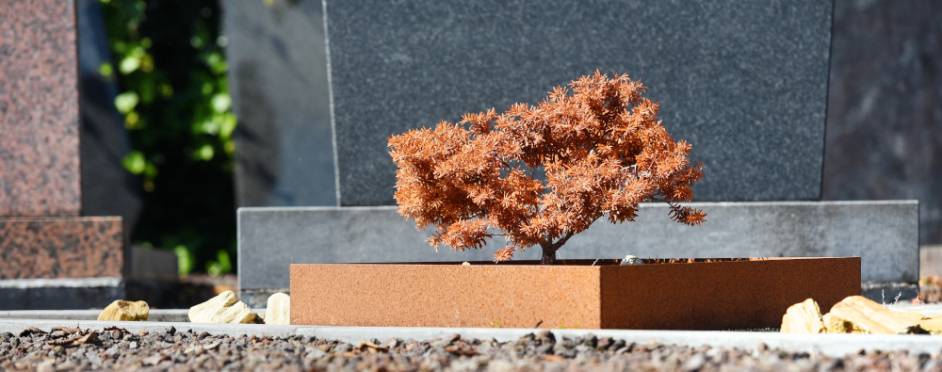Een voorbeeld van een urnmonument voor dieren
